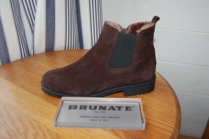 Brunate 28553