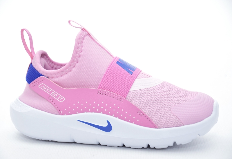 NIKE Flex Runner 4