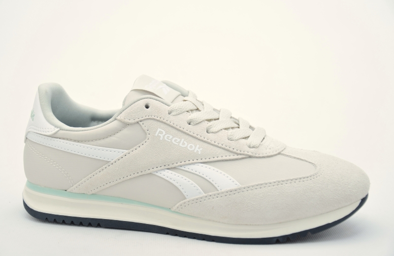 Reebok WORLD 70 Women